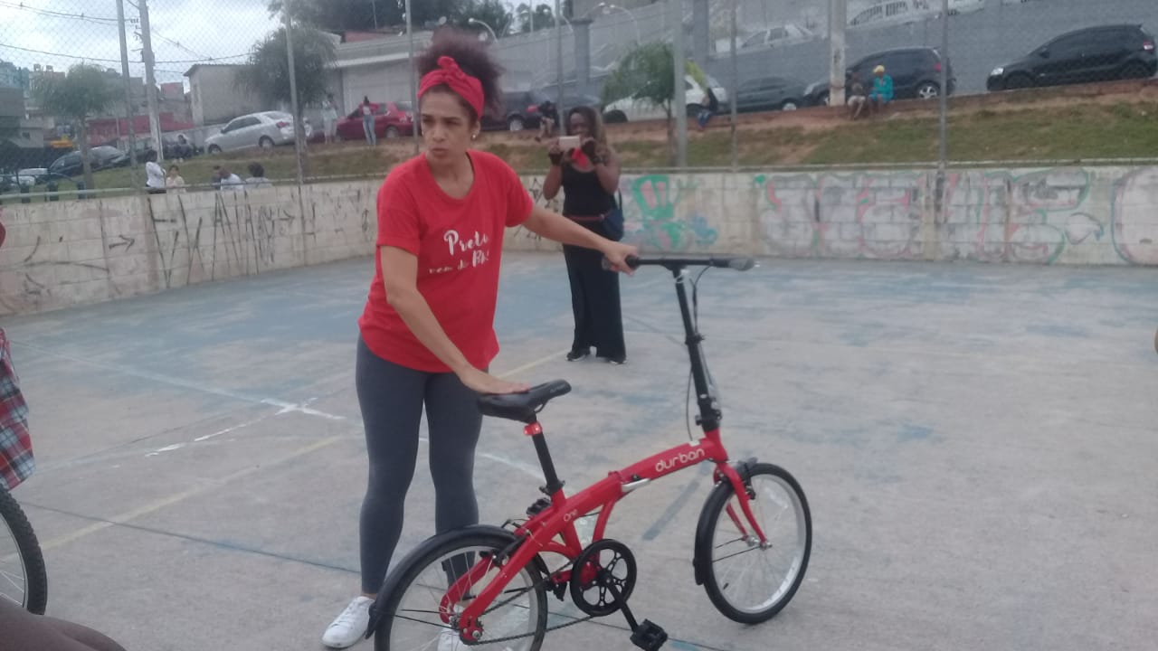 A--o-9-nov-2018-Casa-anastacia-subir-na-bike