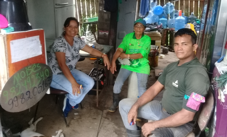(Catadores do Curió Utinga recebem Instituto Manguezal para reunião)