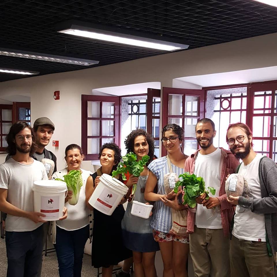 Ponto de Coleta de resíduos orgânicos em parceria com a CSA Nossa Horta